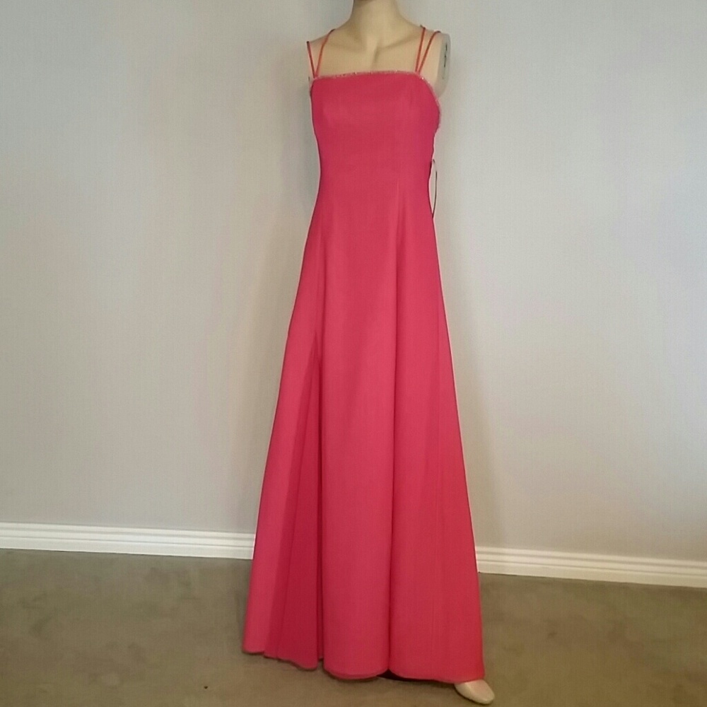 Nwt. Belsoie prom dress size 12
